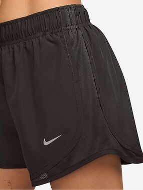 Nike Black Women's Athletic Running Shorts with Reflective Swoosh 3in-A08